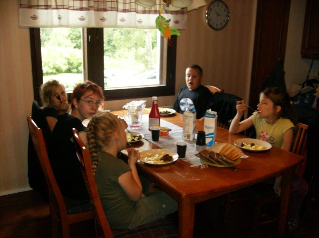 j9.jpg